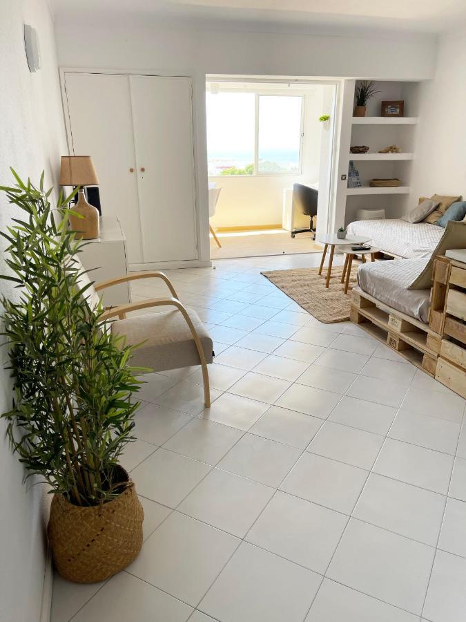Panoramic Seaview - 2 Bedroom, Main Ave, 15 Min Walk Beach, Workspace البوفيرا المظهر الخارجي الصورة