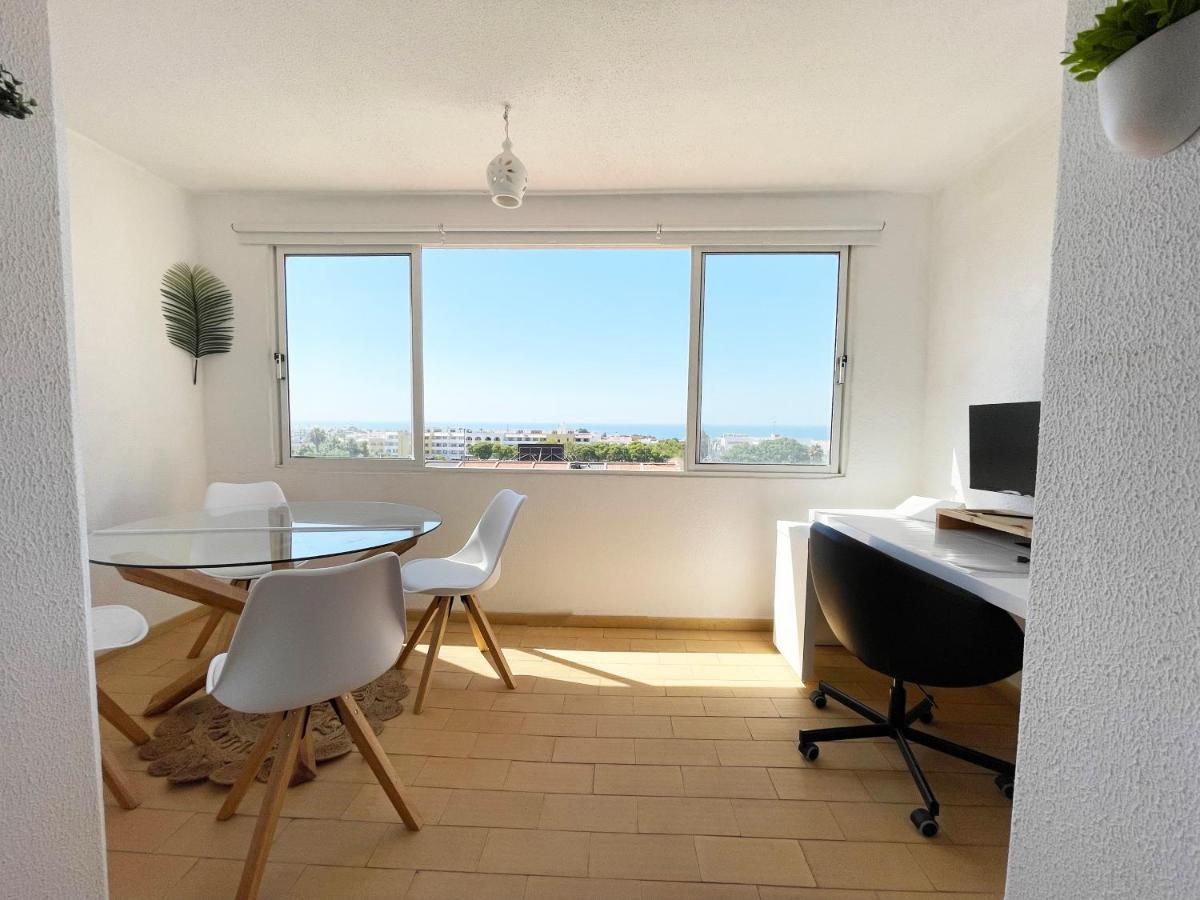 Panoramic Seaview - 2 Bedroom, Main Ave, 15 Min Walk Beach, Workspace البوفيرا المظهر الخارجي الصورة