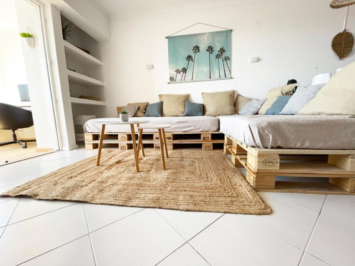 Panoramic Seaview - 2 Bedroom, Main Ave, 15 Min Walk Beach, Workspace البوفيرا المظهر الخارجي الصورة